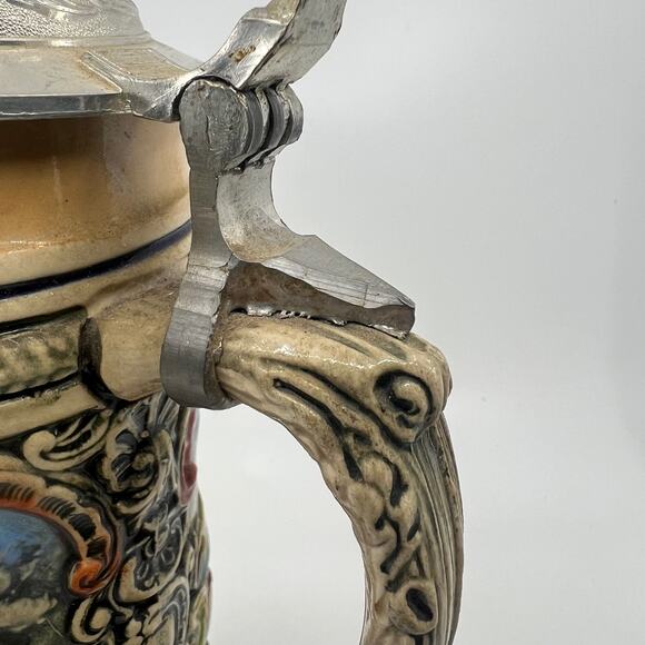 Vintage German Lidded Beer Stein Mug w/ "Siegestor" & "Hofbrau haus" & "Munchen" - Picture 5 of 9